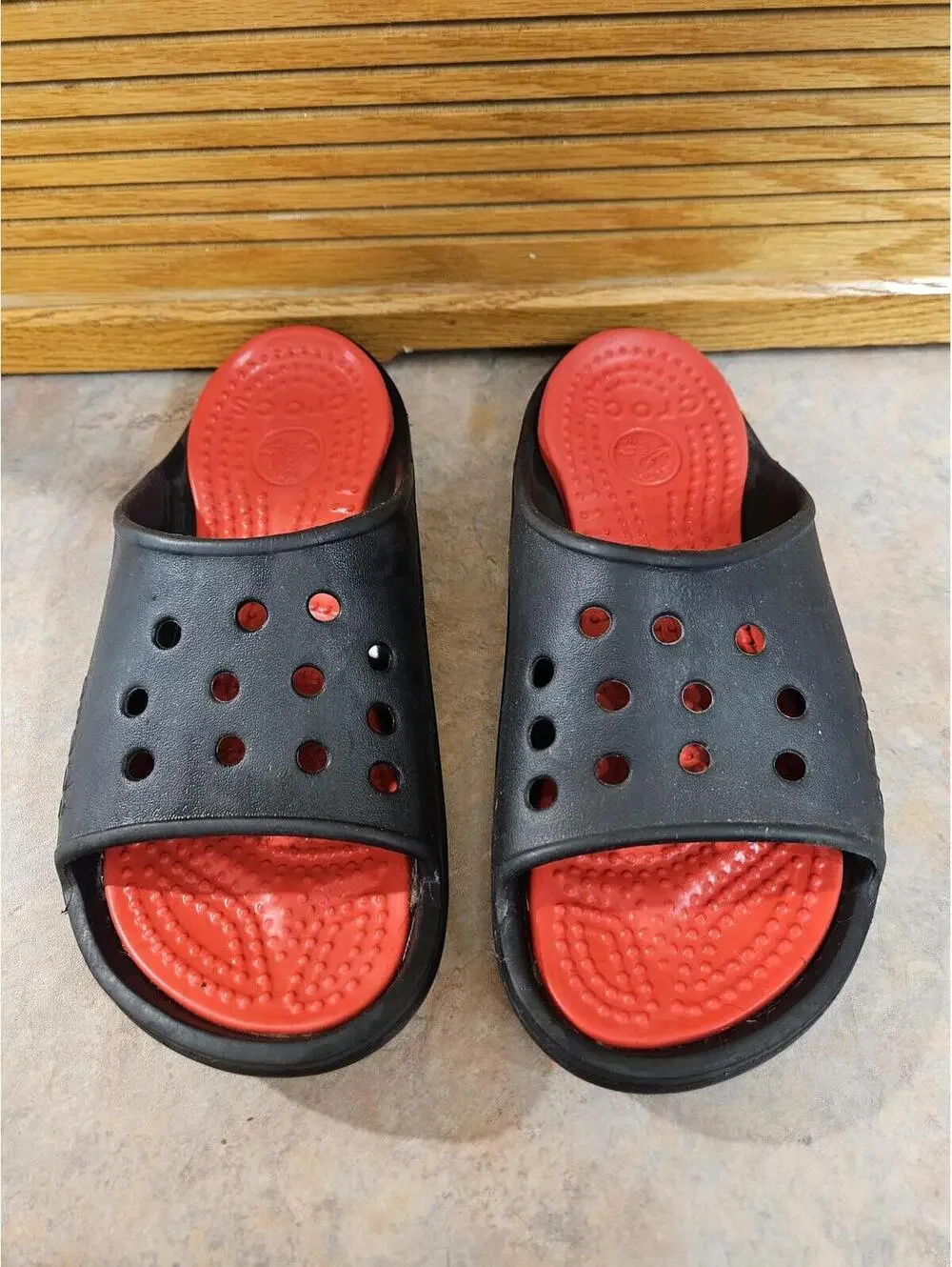 Mens Crocs Scutes Slides